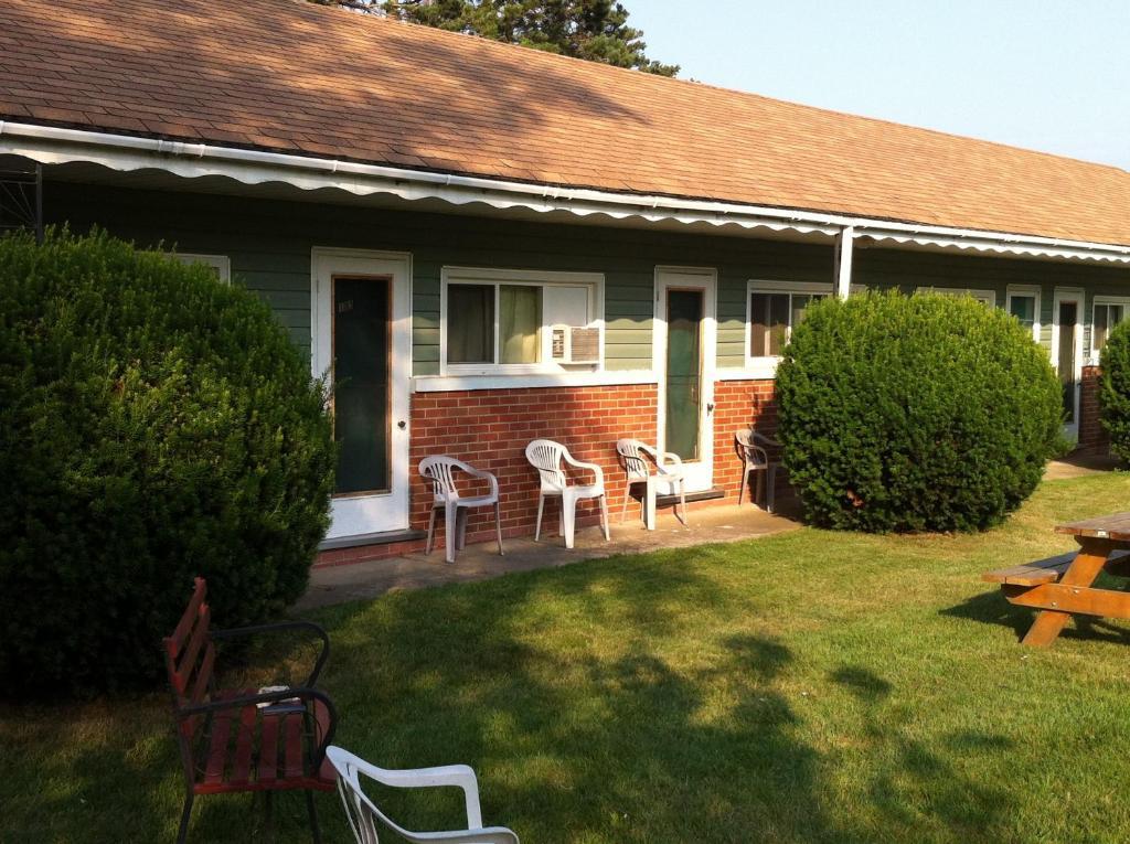 Shamrock Motel มิดแลนด์ ภายนอก รูปภาพ