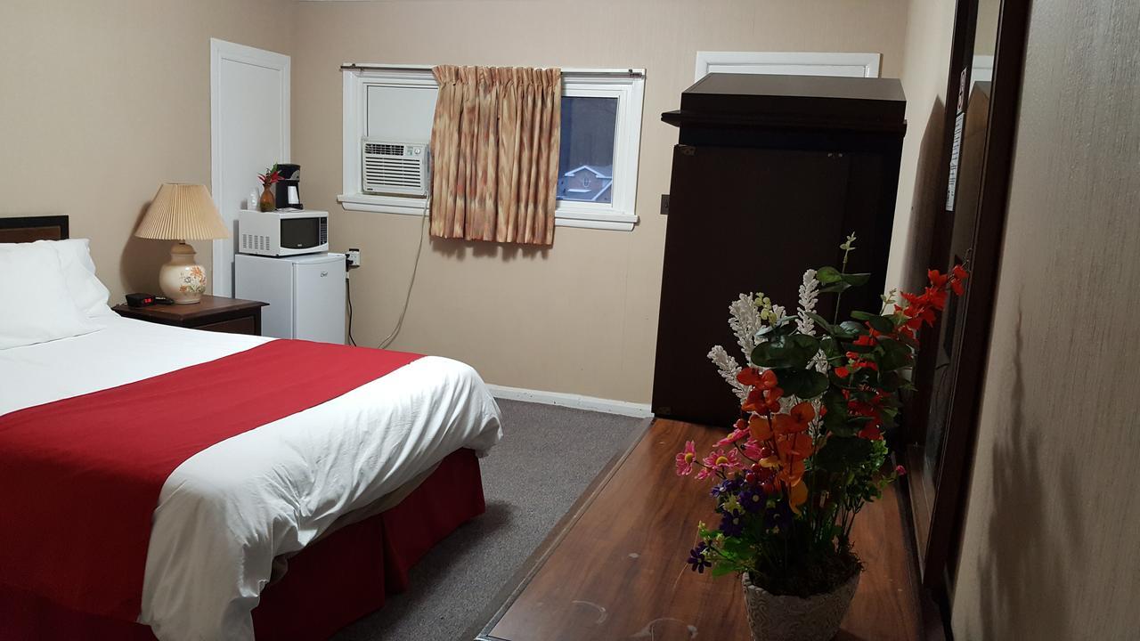 Shamrock Motel มิดแลนด์ ภายนอก รูปภาพ
