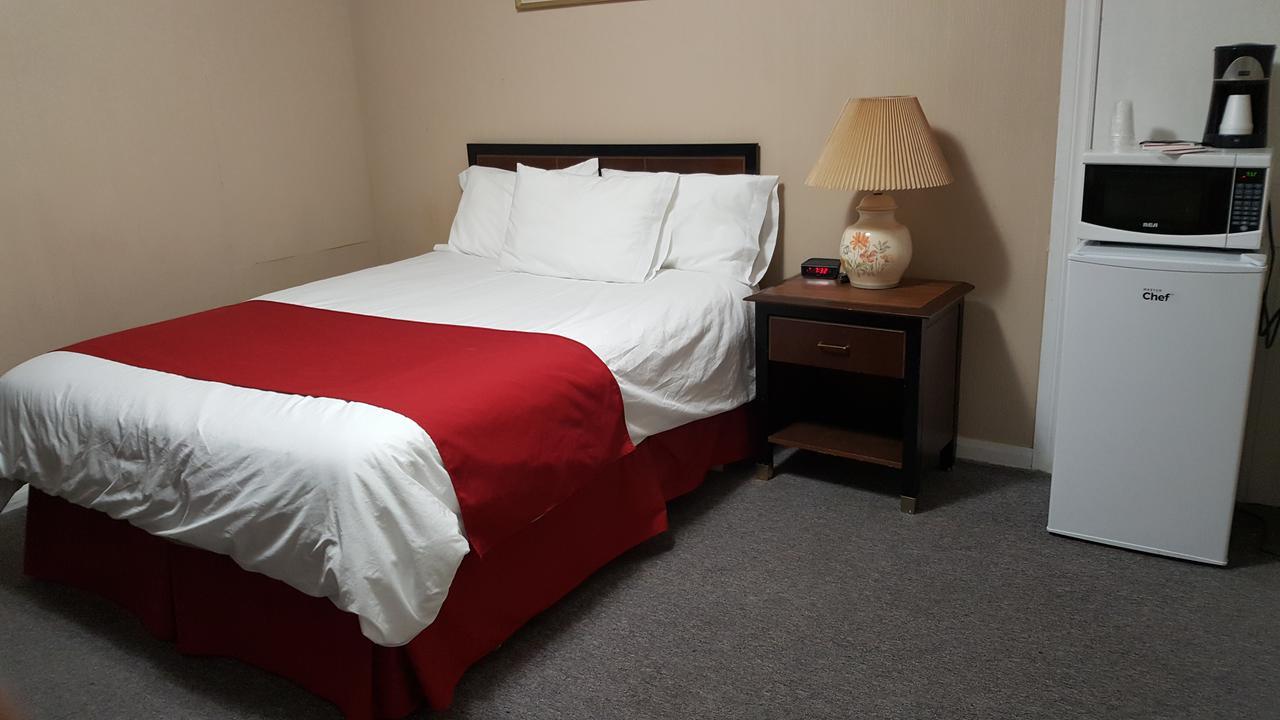 Shamrock Motel มิดแลนด์ ภายนอก รูปภาพ